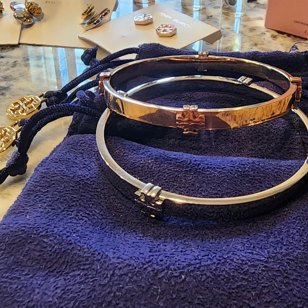 TORY BURCH MILLER STUD HINGE BRACELET, ROSE GOLD 5MM